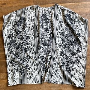 Max Studio oversized kimono women’s size XS